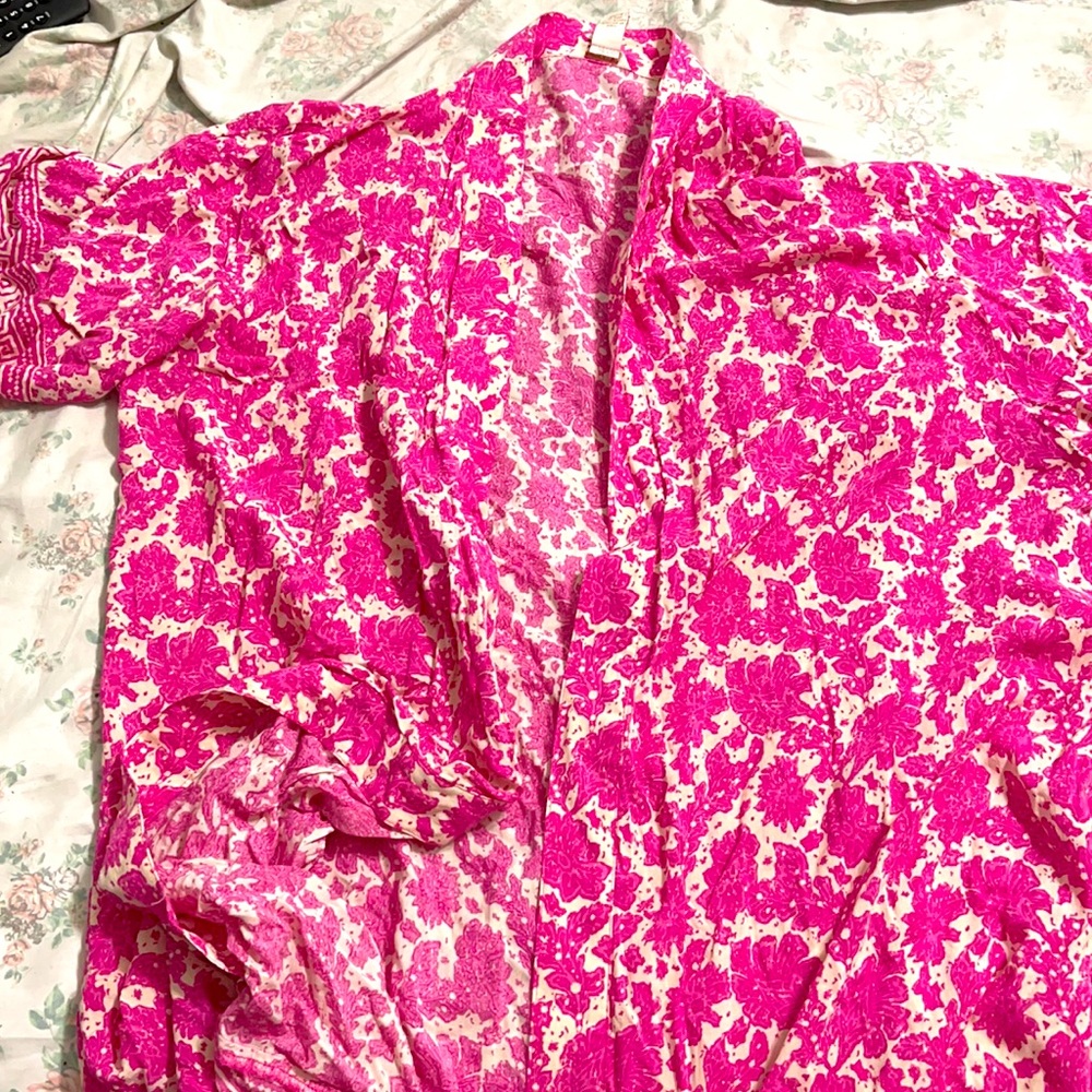 Pink coverup